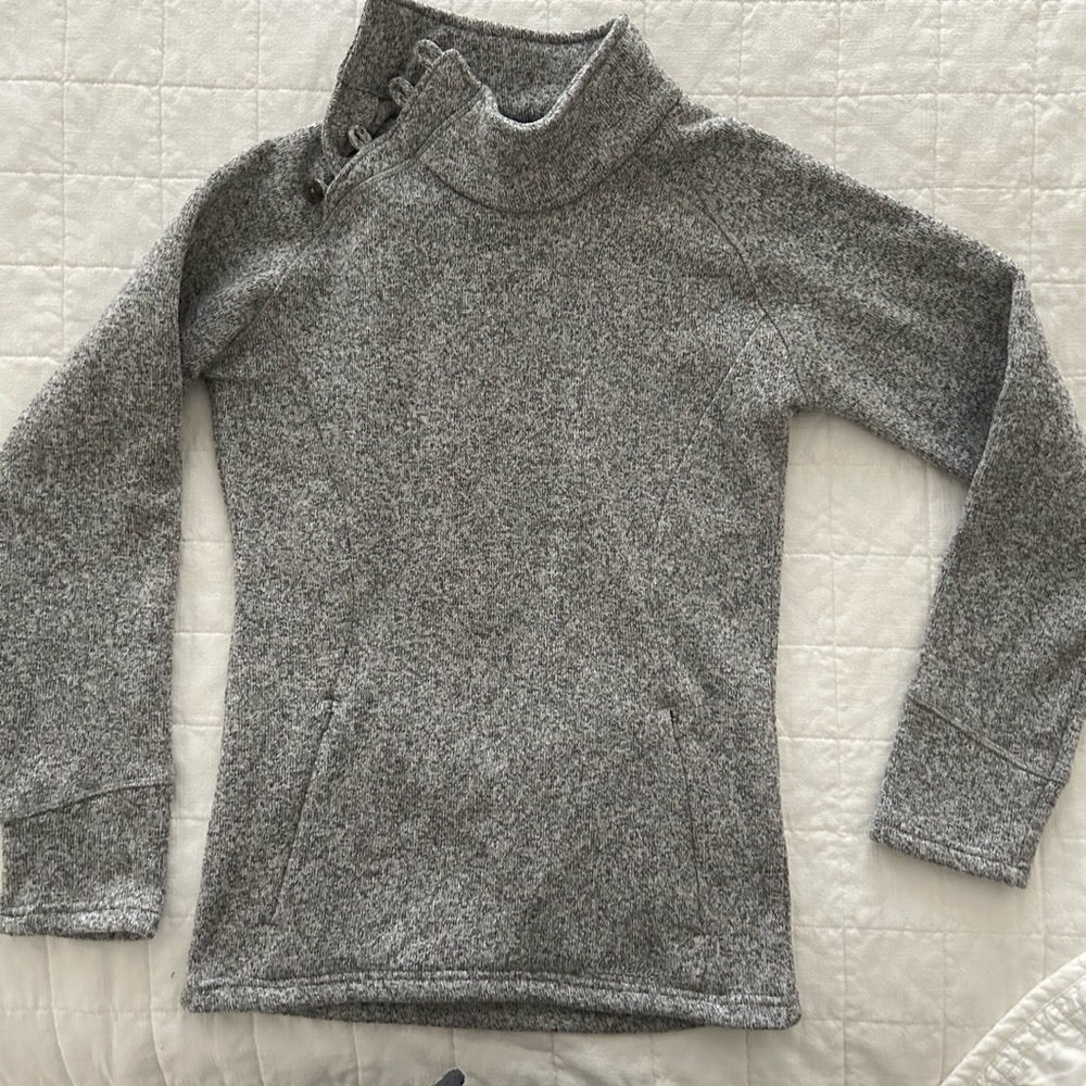 Cabela's Heather Gray Sweatshirt Size M EUC